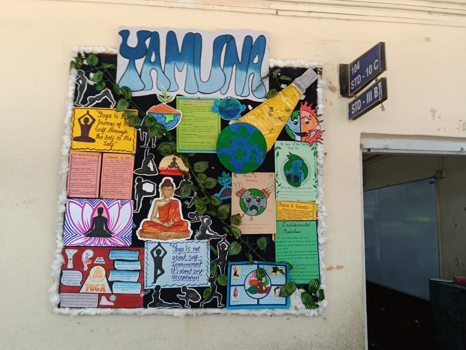 Board decoration competition